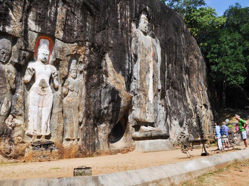 Ella Tour Buduruwagala